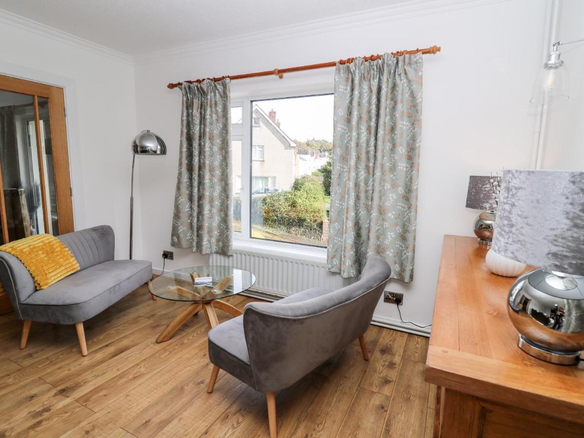 Ty Melyn Villa Aberystwyth Bagian luar foto