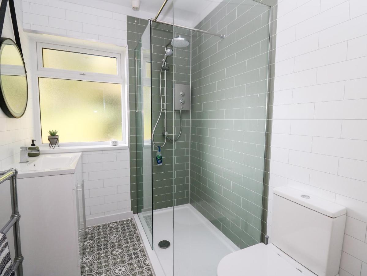 Ty Melyn Villa Aberystwyth Bagian luar foto