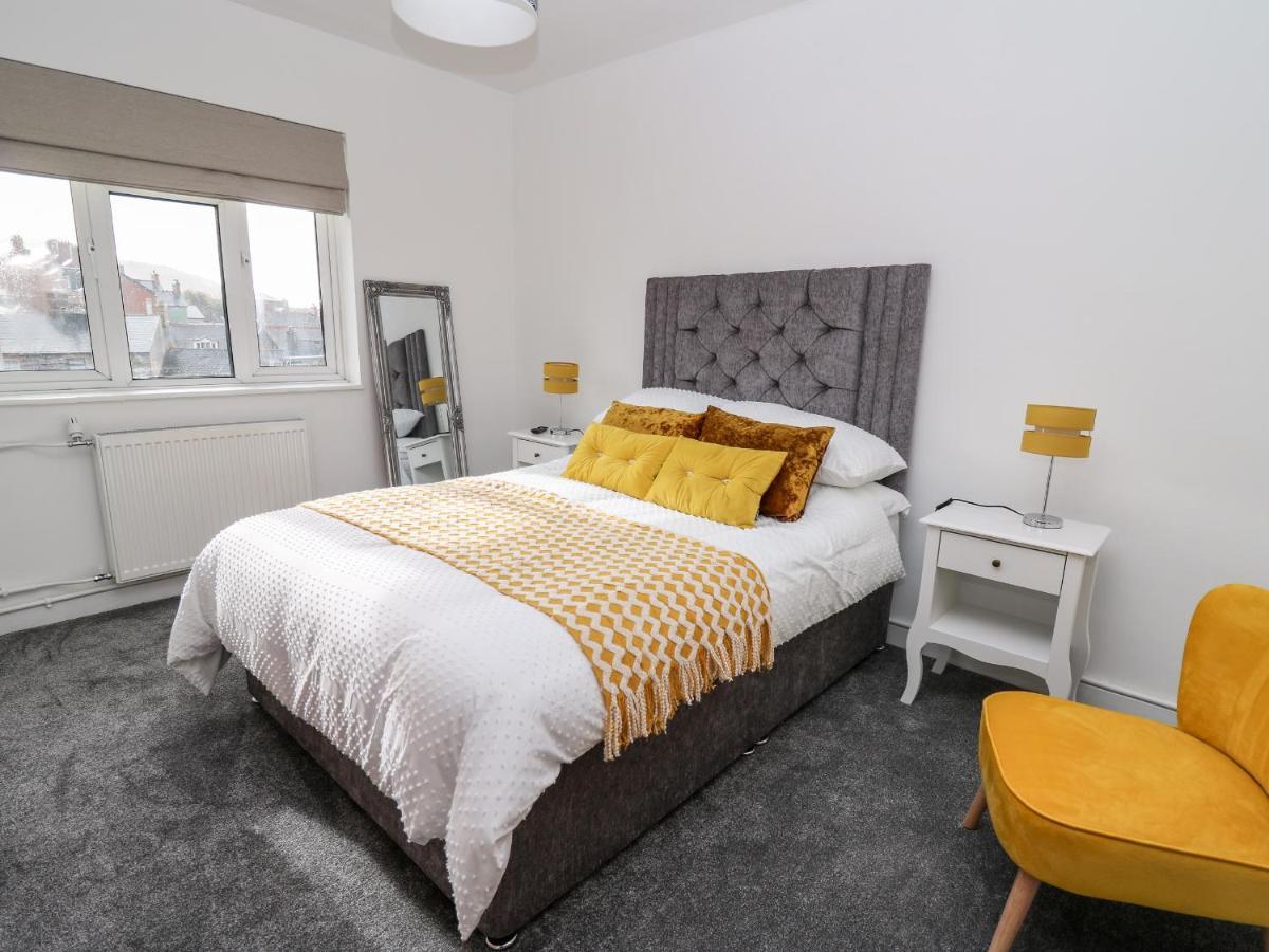 Ty Melyn Villa Aberystwyth Bagian luar foto